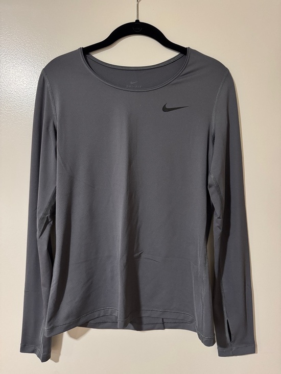 Nike Tops - Nike Long-Sleeve Dri-FIT Performance Top - Gray